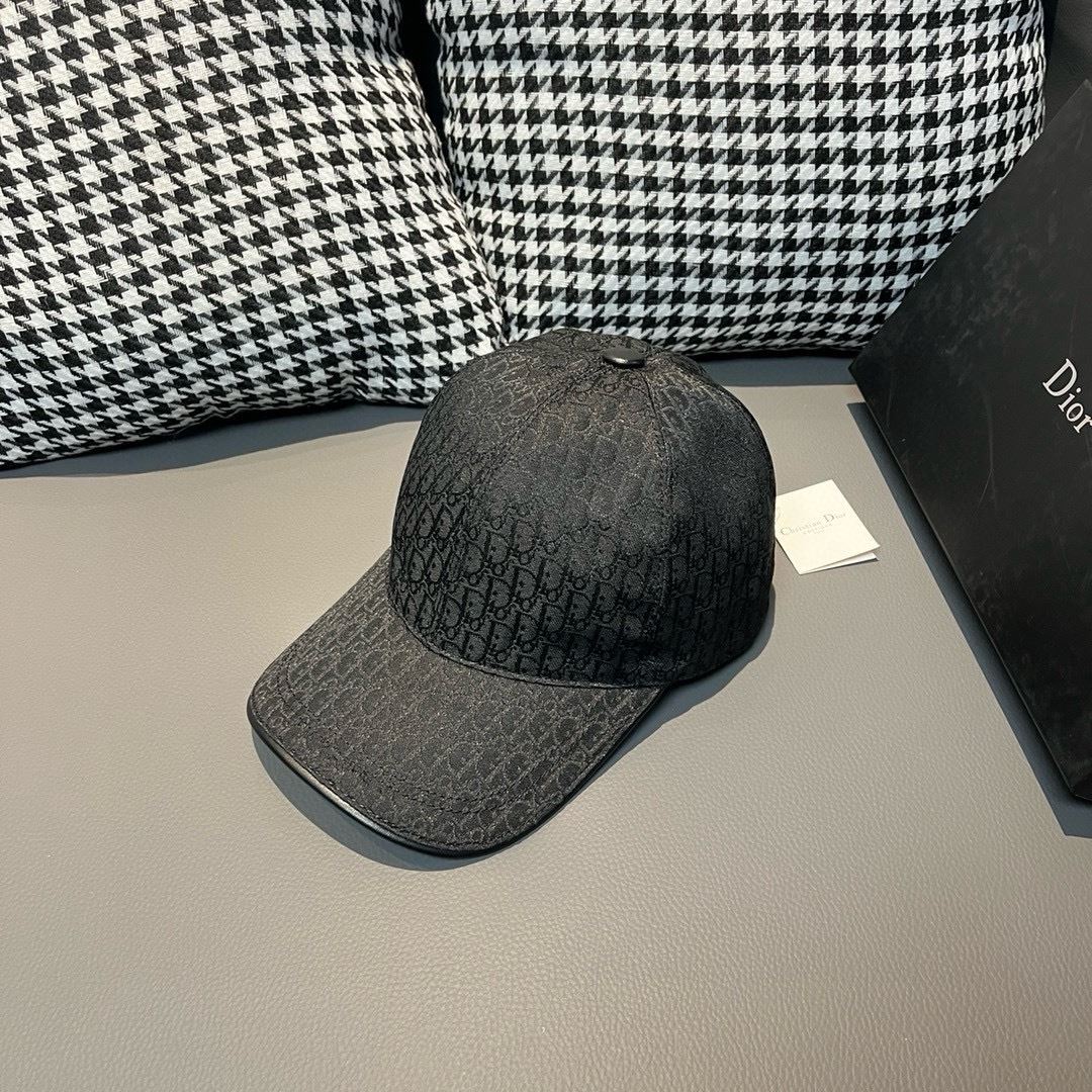 Christian Dior Caps